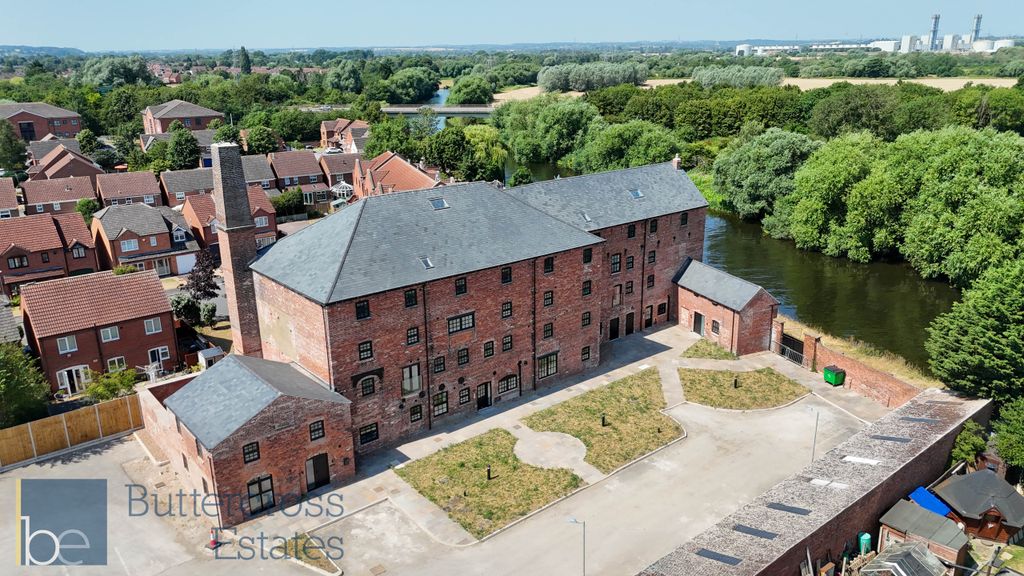 Property photo 1 of 17 The Old Mill