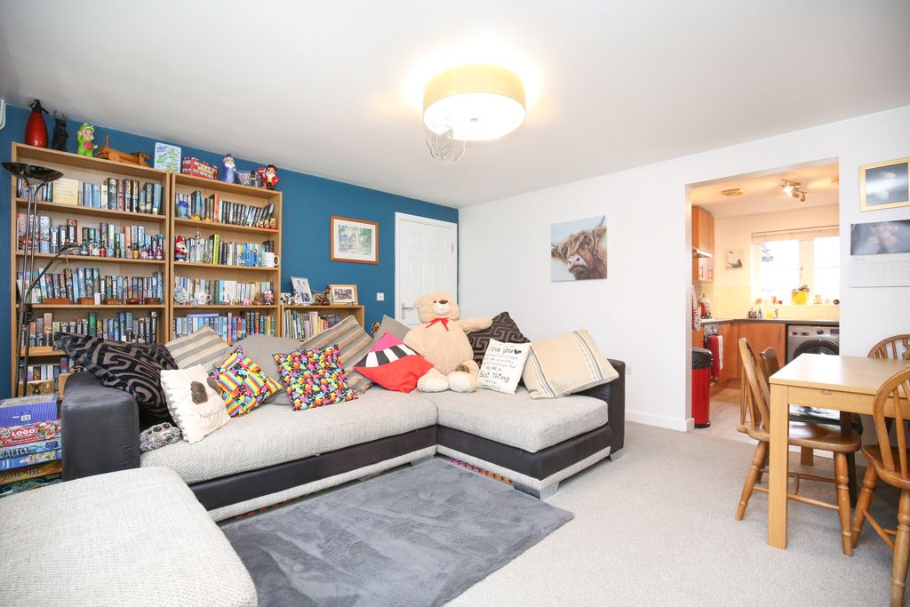 Property photo 2 of 12 Mw-3179