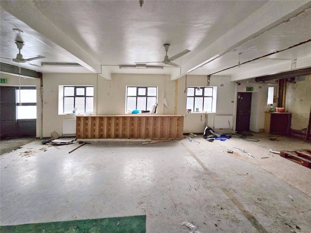 Property photo 3 of 26 Open Plan Ground Flr