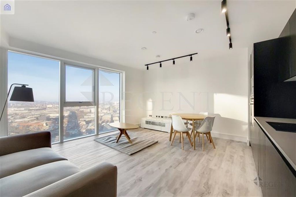 Property photo 1 of 8 Regent Letting
