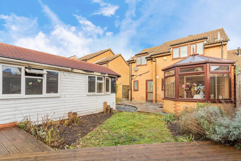 Property photo 2 of 14 Romrps-Low160324-Haw