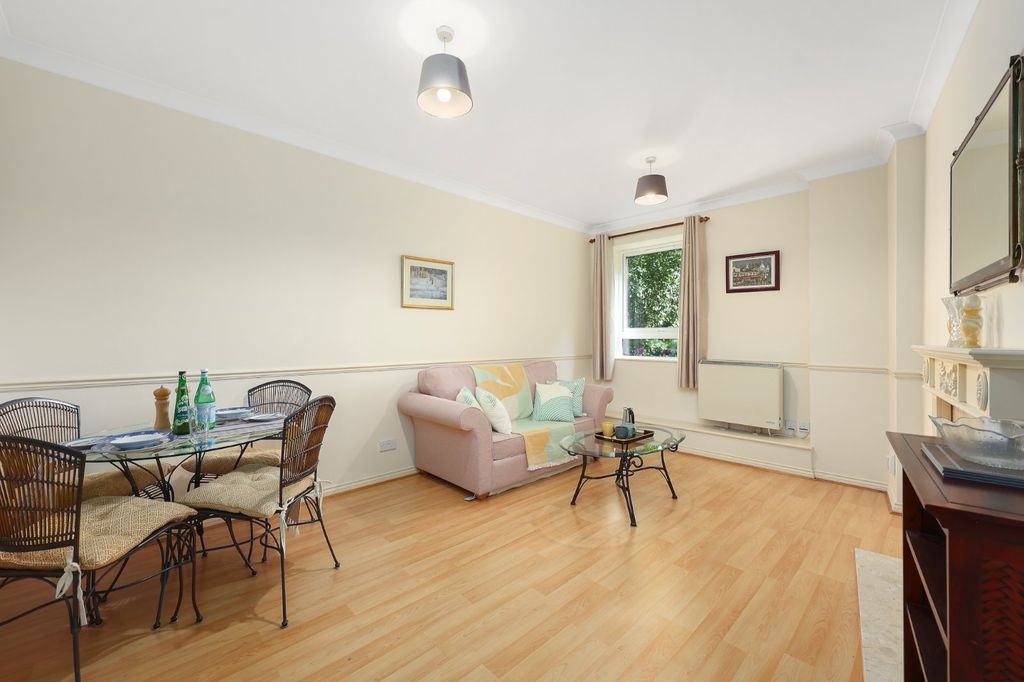 Property photo 1 of 17 Picture No. 17