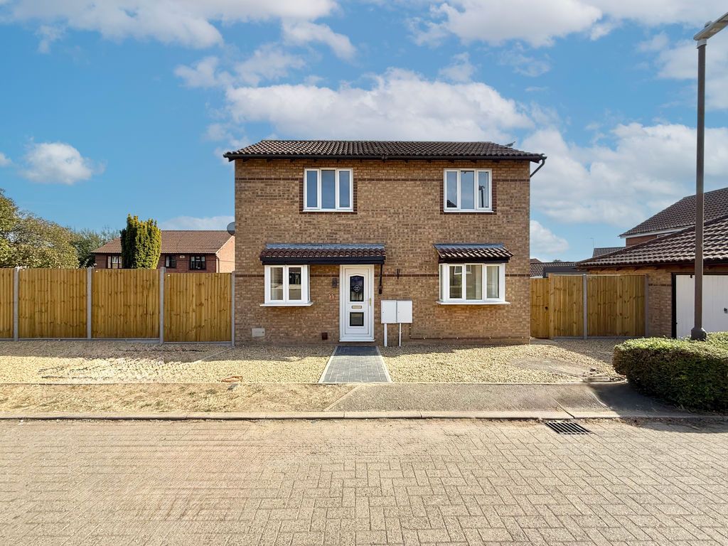 Property photo 1 of 17 Front