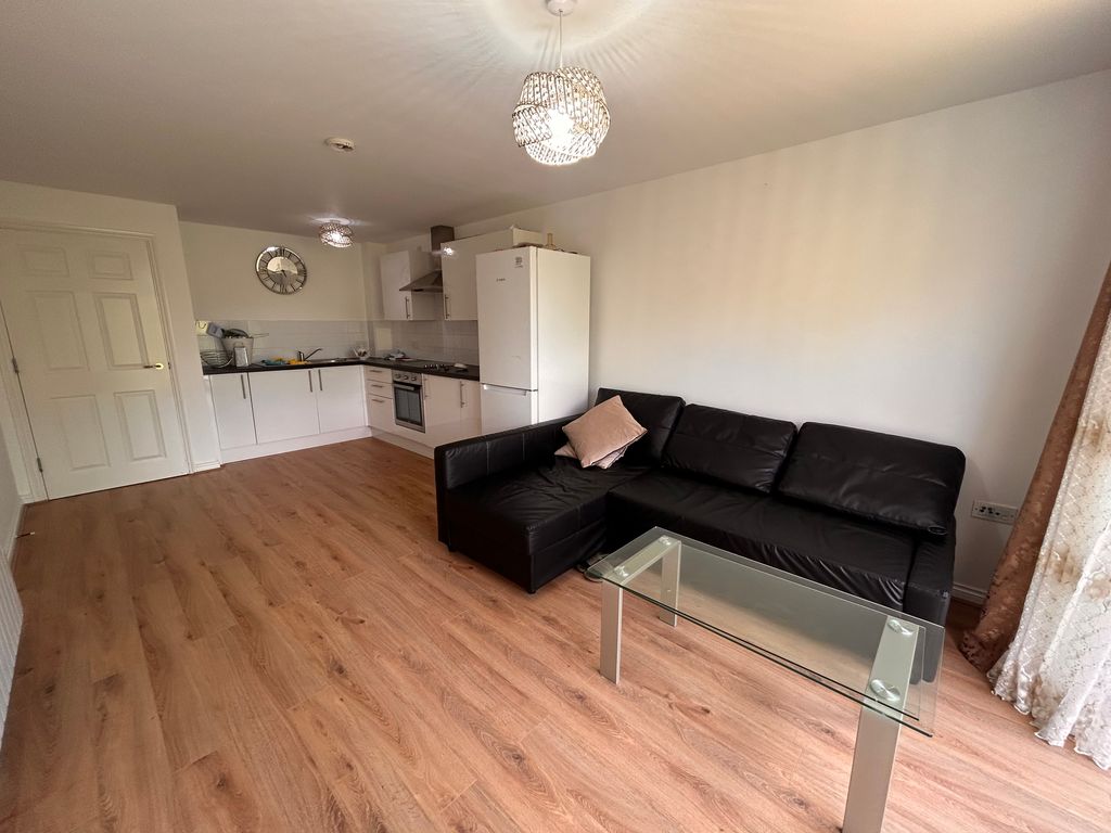 Property photo 3 of 6