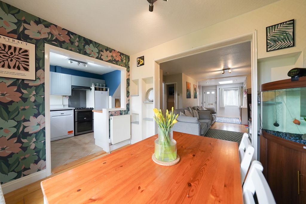 Property photo 2 of 19 Dsc09255