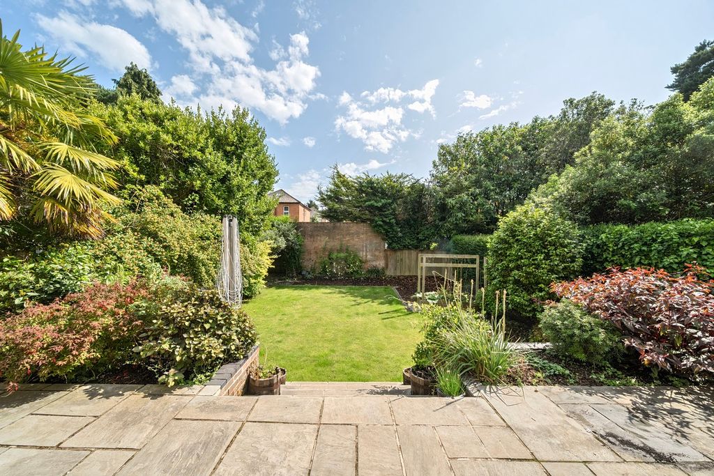 Property photo 3 of 22