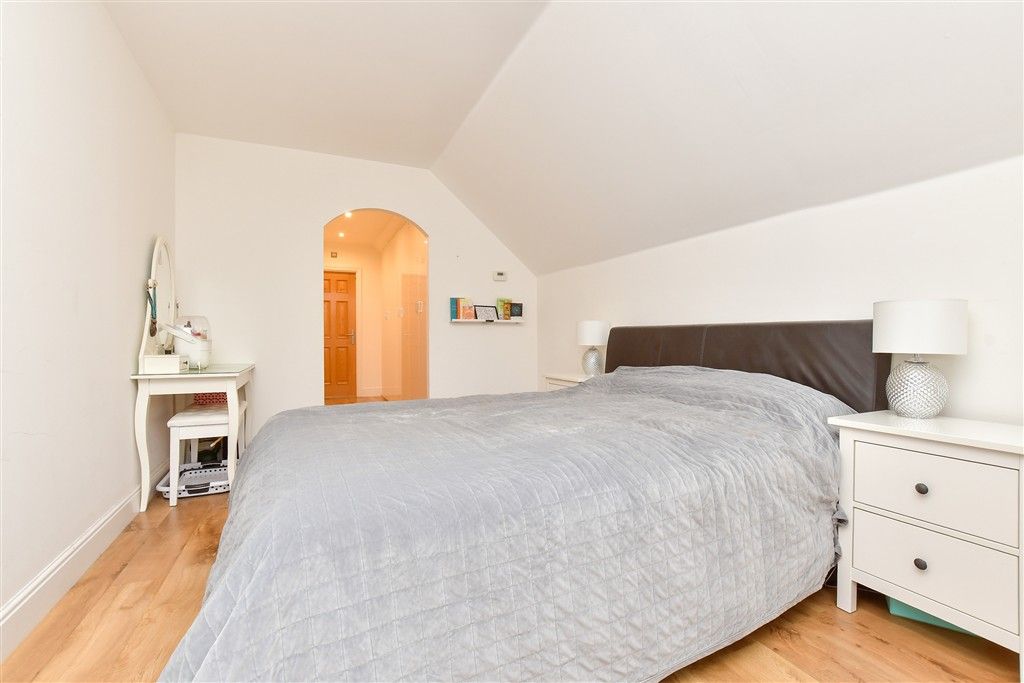 Property photo 3 of 21 Bedroom 1