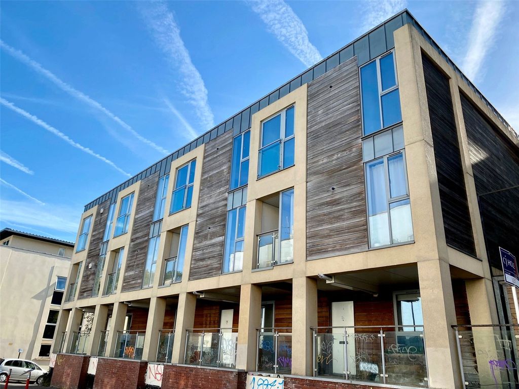 Property photo 1 of 18 Picture No. 41