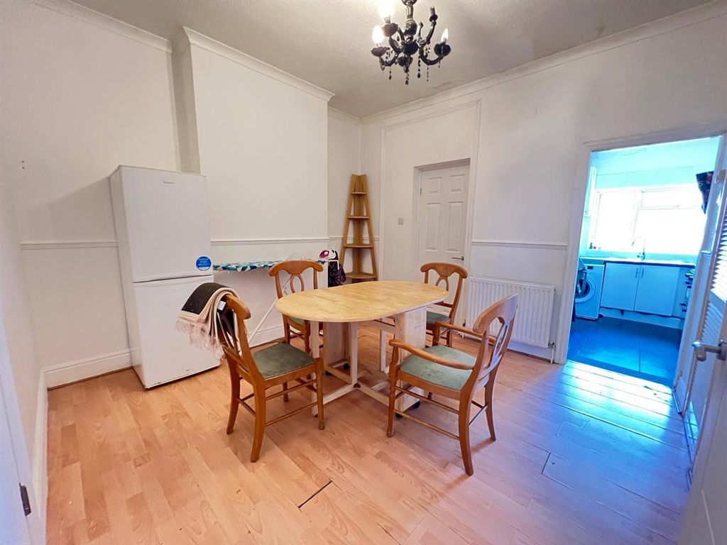 Property photo 3 of 12 03.Jpg