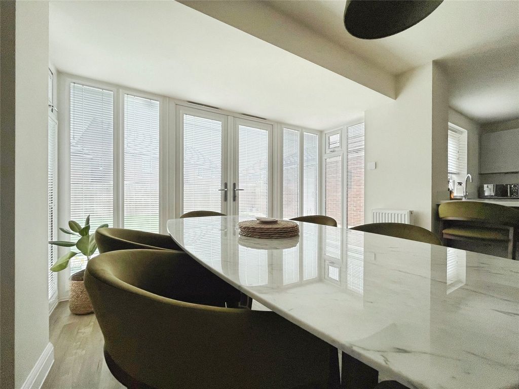 Property photo 3 of 26 Picture No. 04