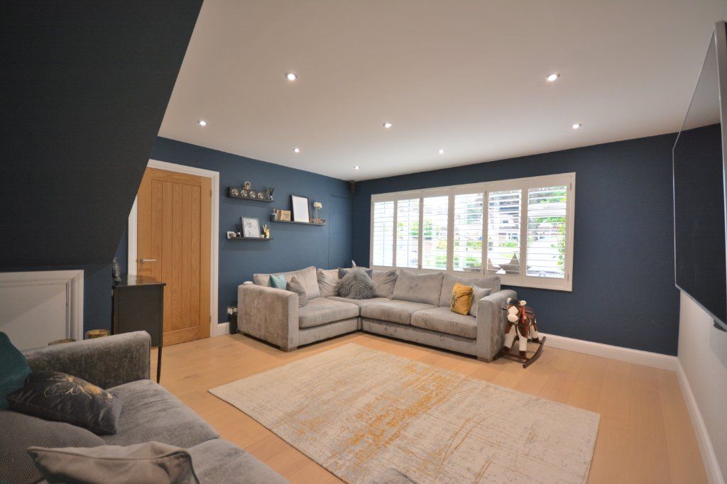 Property photo 3 of 16 Reception Room