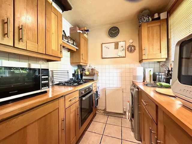 Property photo 2 of 9