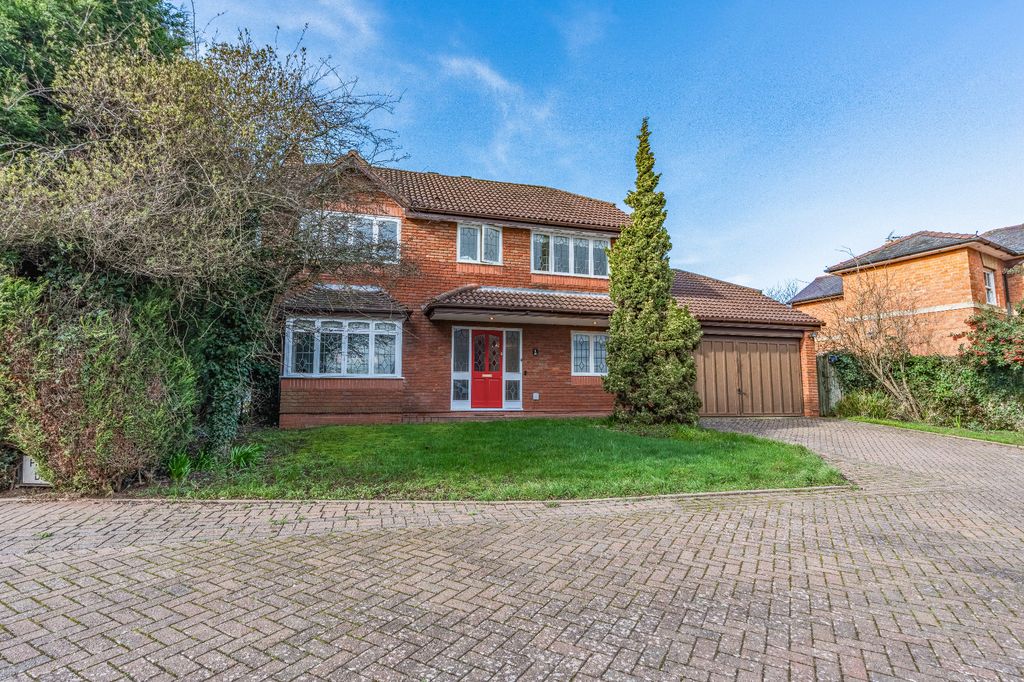 Property photo 1 of 26