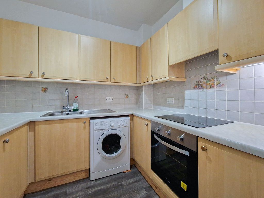 Property photo 2 of 7