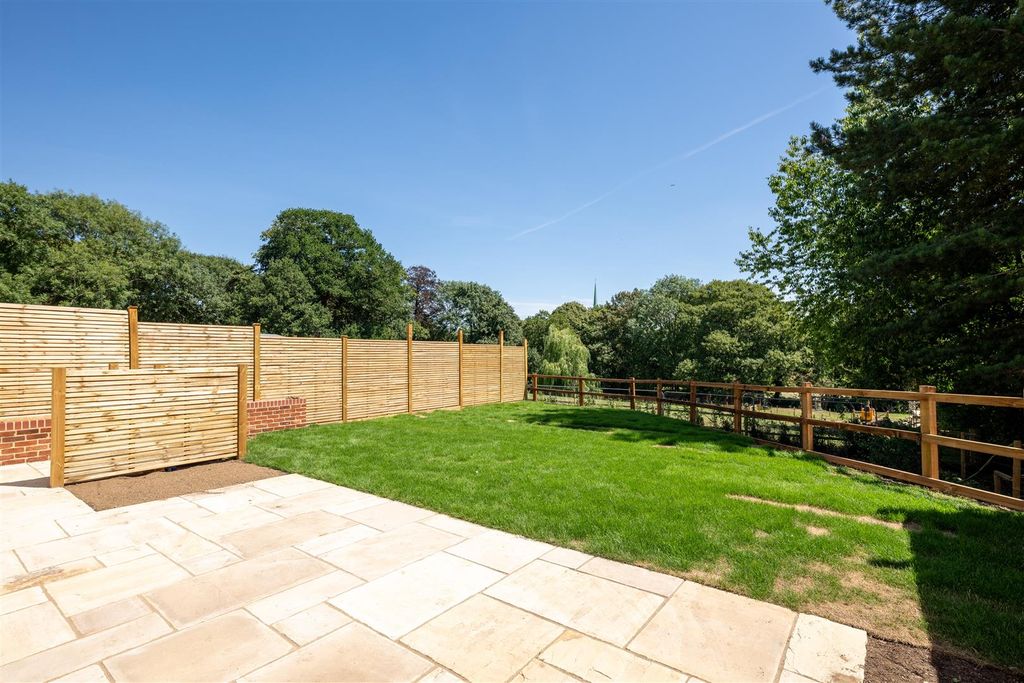 Property photo 3 of 20 250712 - Plot 4 Halls Close, Braughing - 02.Jpg