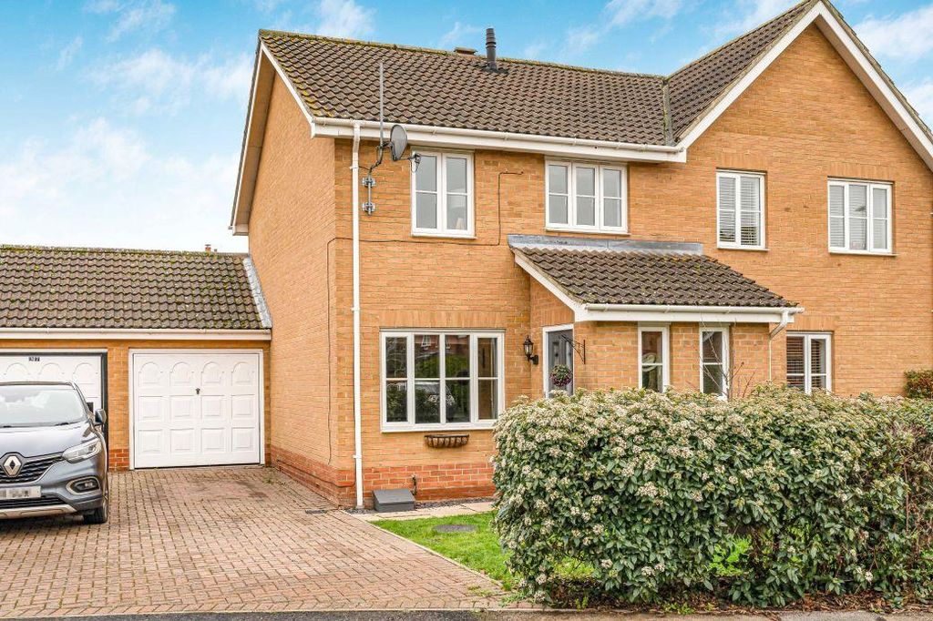 Property photo 1 of 20 38_70076.Jpg