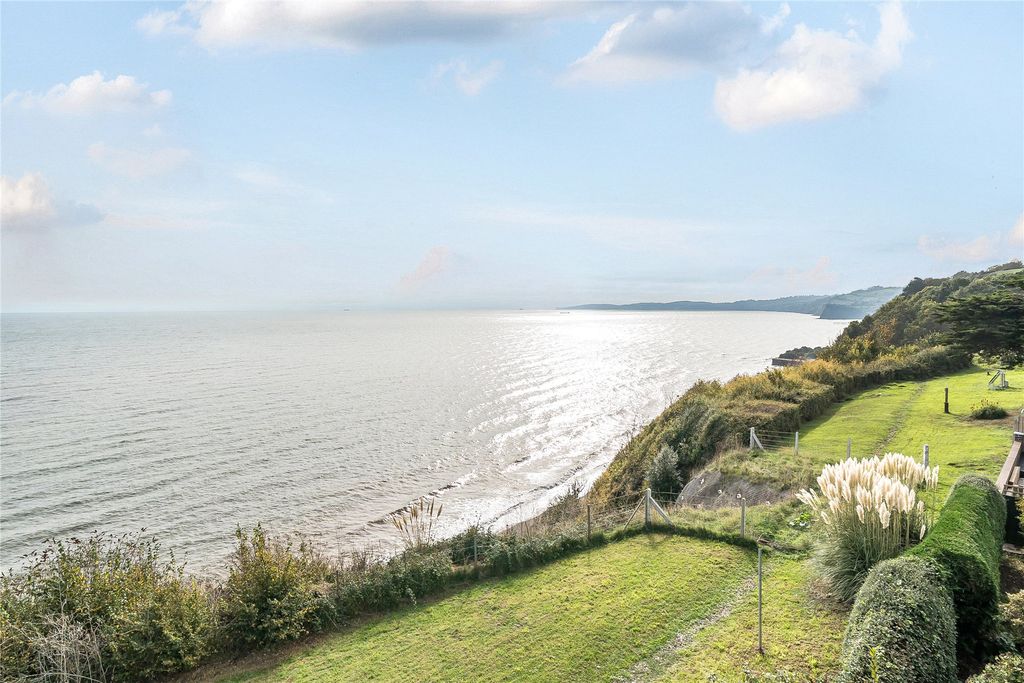 Property photo 2 of 26 Views