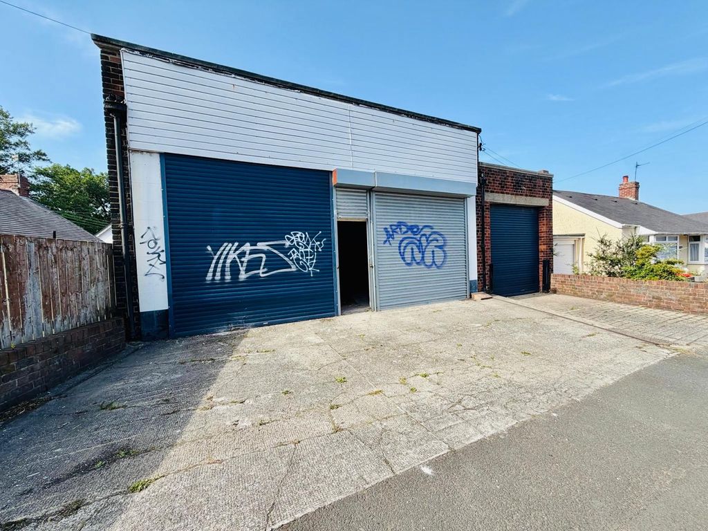 Property photo 1 of 4 Commercial Unit To Rent Beech Avenue, Newcastle Upon Tyne Ne3