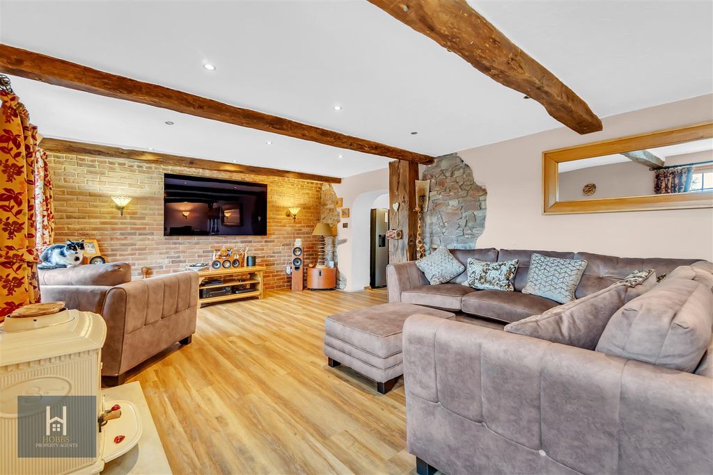 Property photo 3 of 30 Dsc04435.Jpg