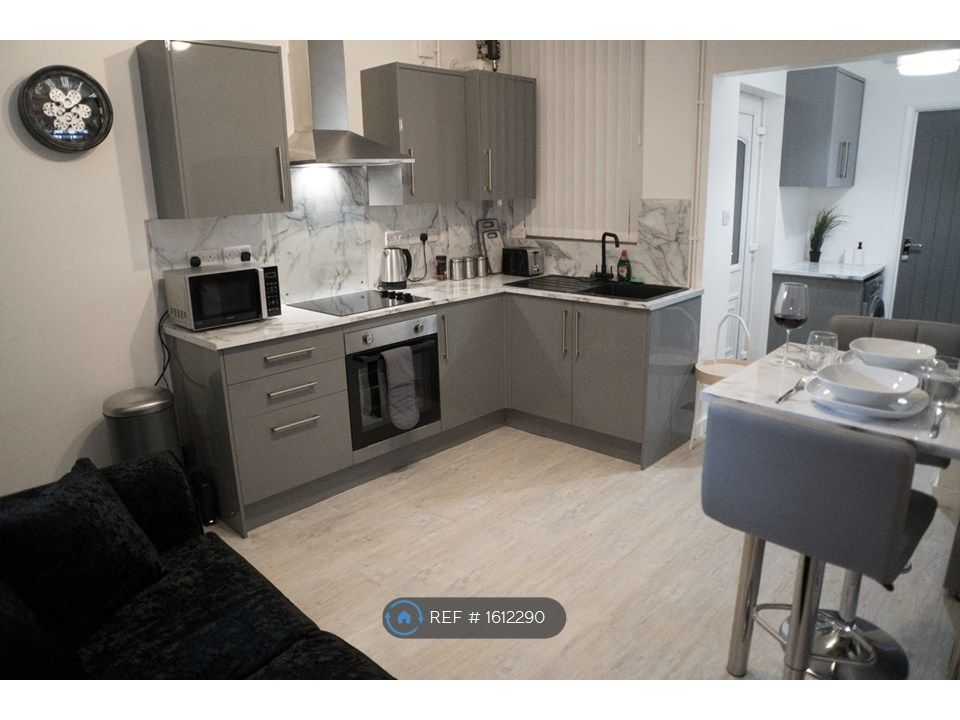 Property photo 1 of 10 Kitchen/Dinner