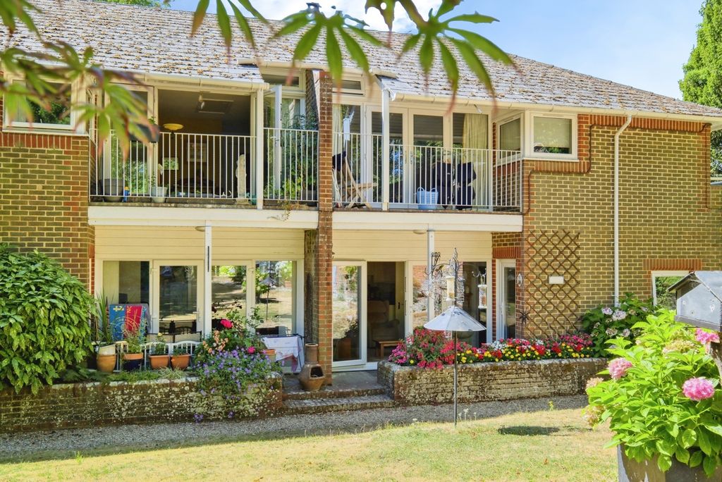 Property photo 1 of 17 Pbox-Img.Jpg