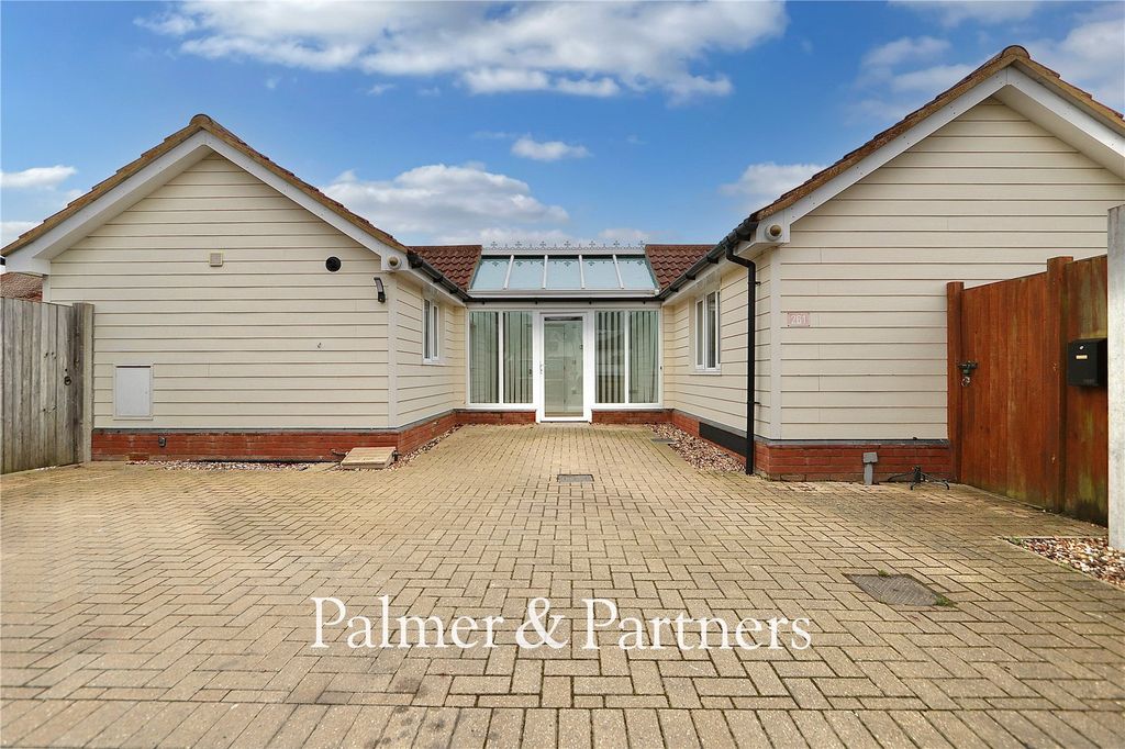 Property photo 1 of 24 Picture No. 04