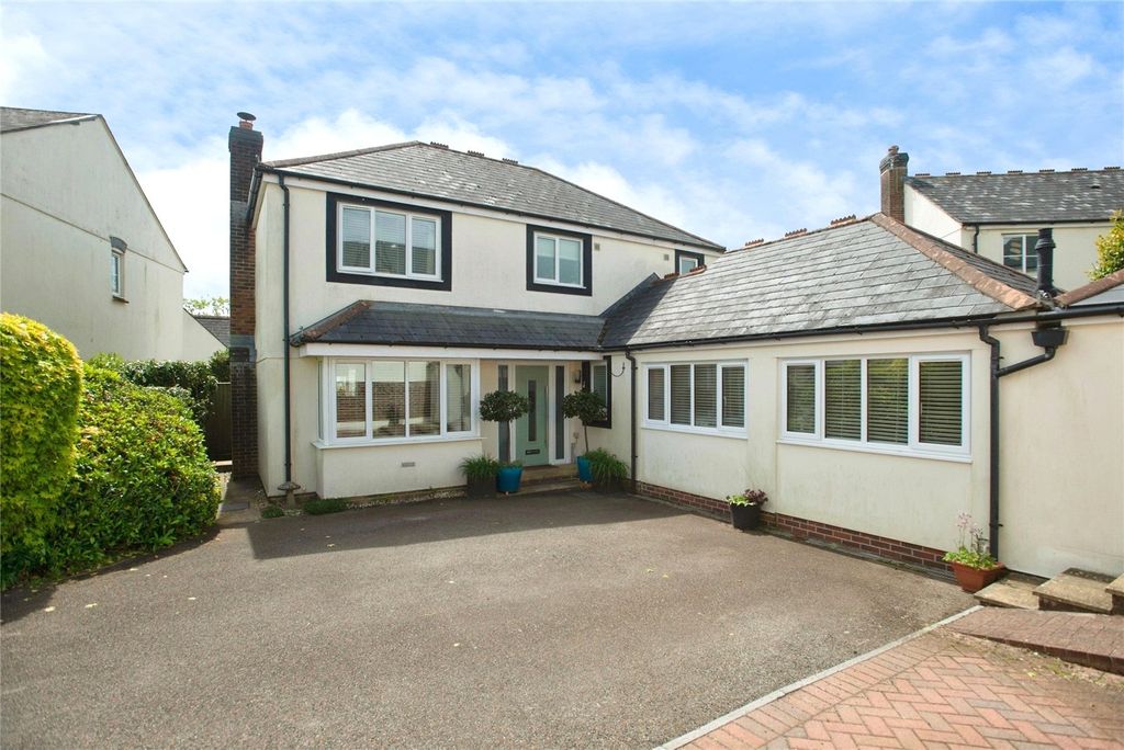 Property photo 1 of 29 Picture No. 44