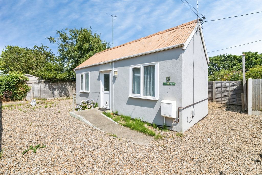 Property photo 1 of 34