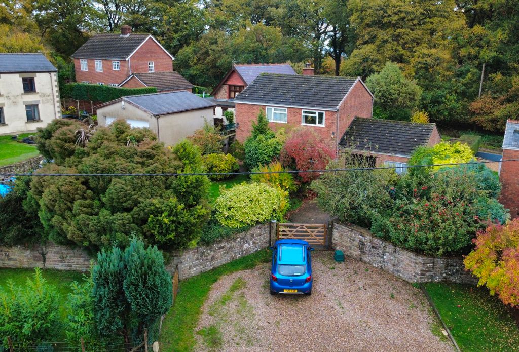 Property photo 3 of 21