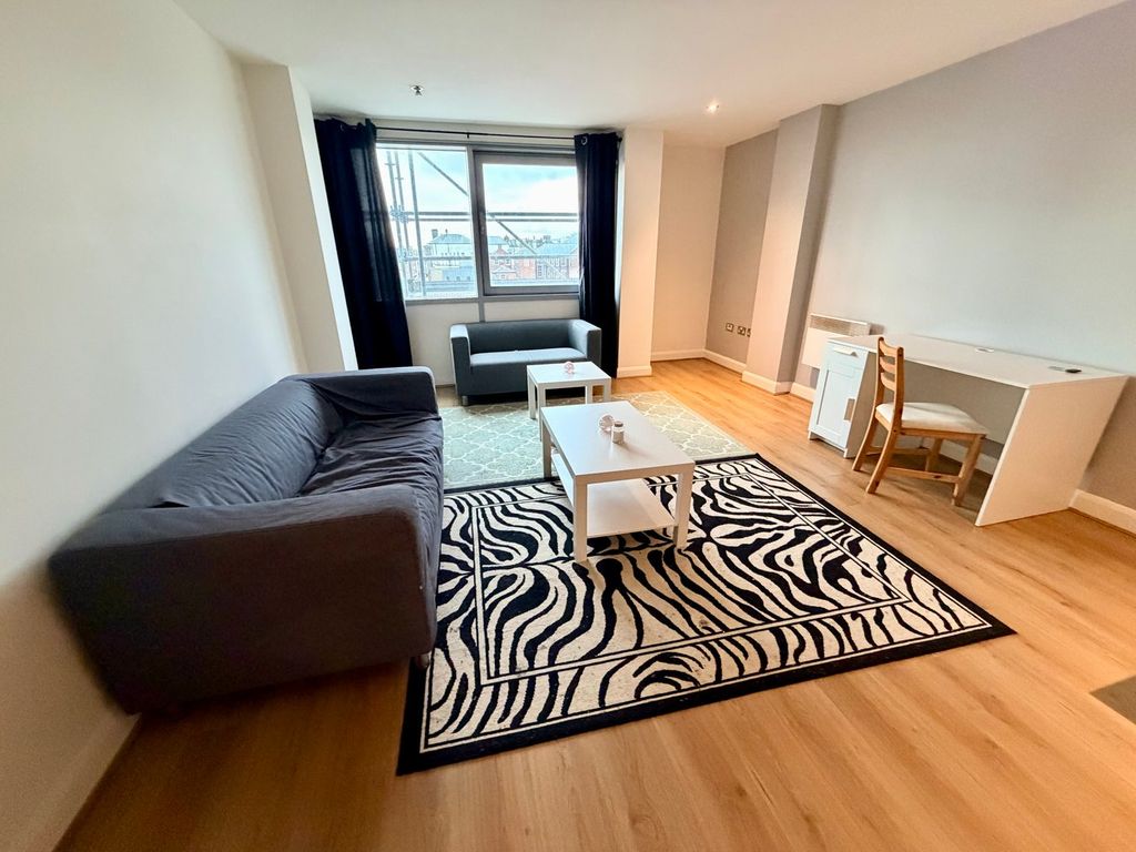 Property photo 3 of 8