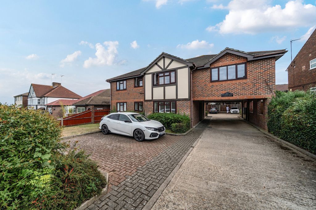 Property photo 1 of 12 1516681-1-6Aa175E...
