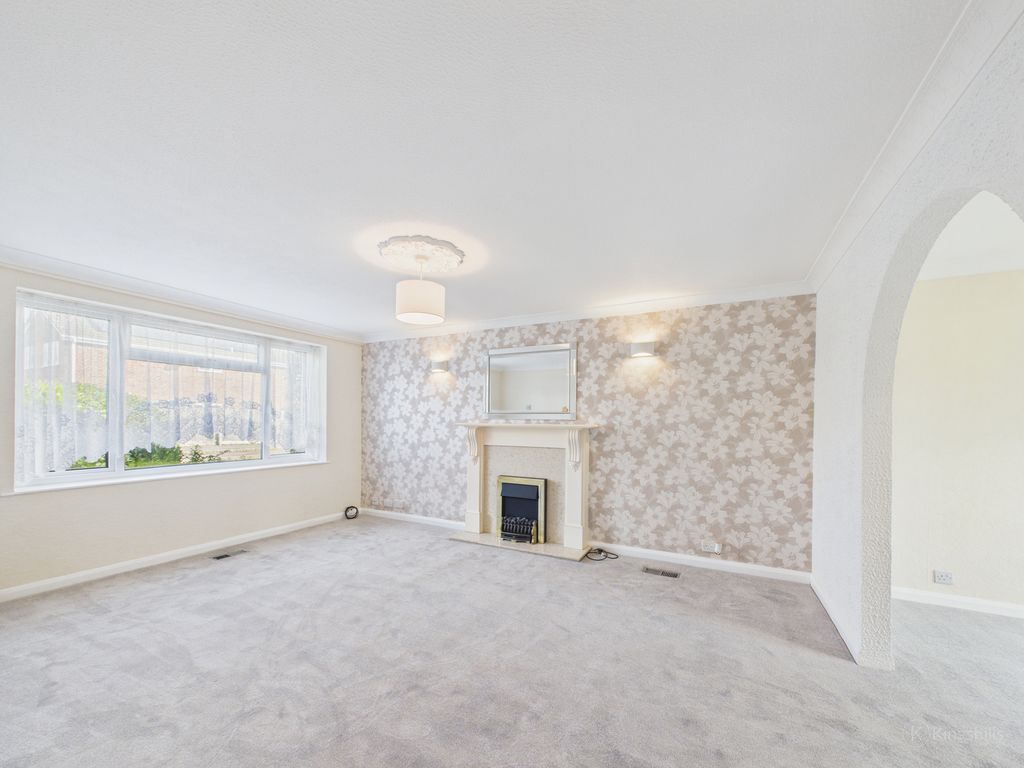 Property photo 2 of 12 Cam02136G0-Pr0538-Still004