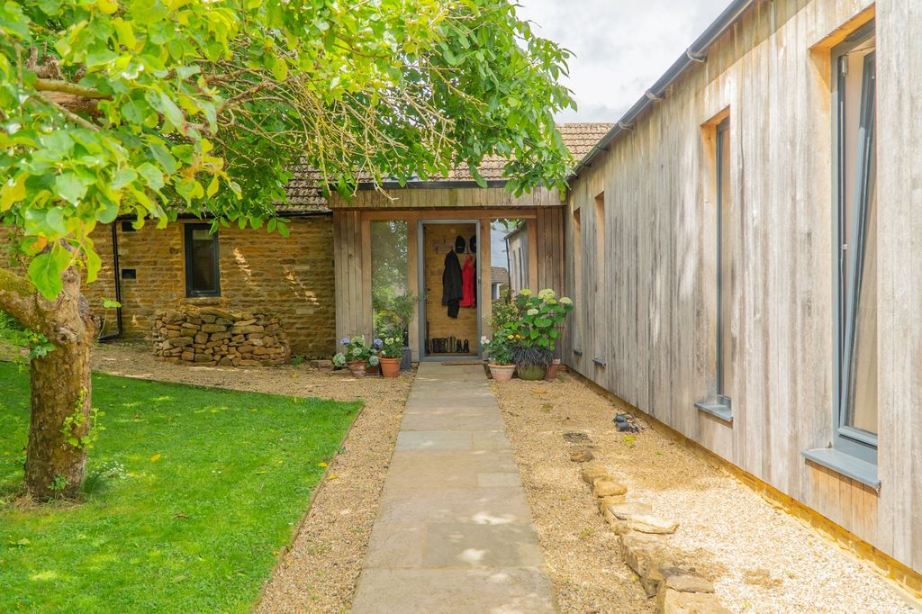 Additional image 4 of 4 bed barn conversion for saleChurch Lane, Bisbrooke LE15