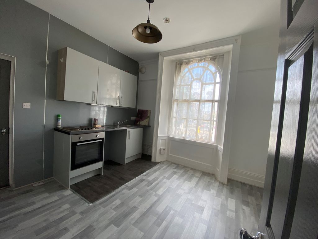 Property photo 1 of 4 Photo 2