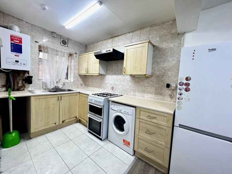 Property photo 3 of 5