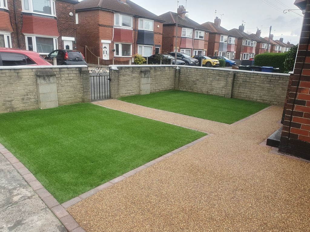 Property photo 2 of 20 Garden 3