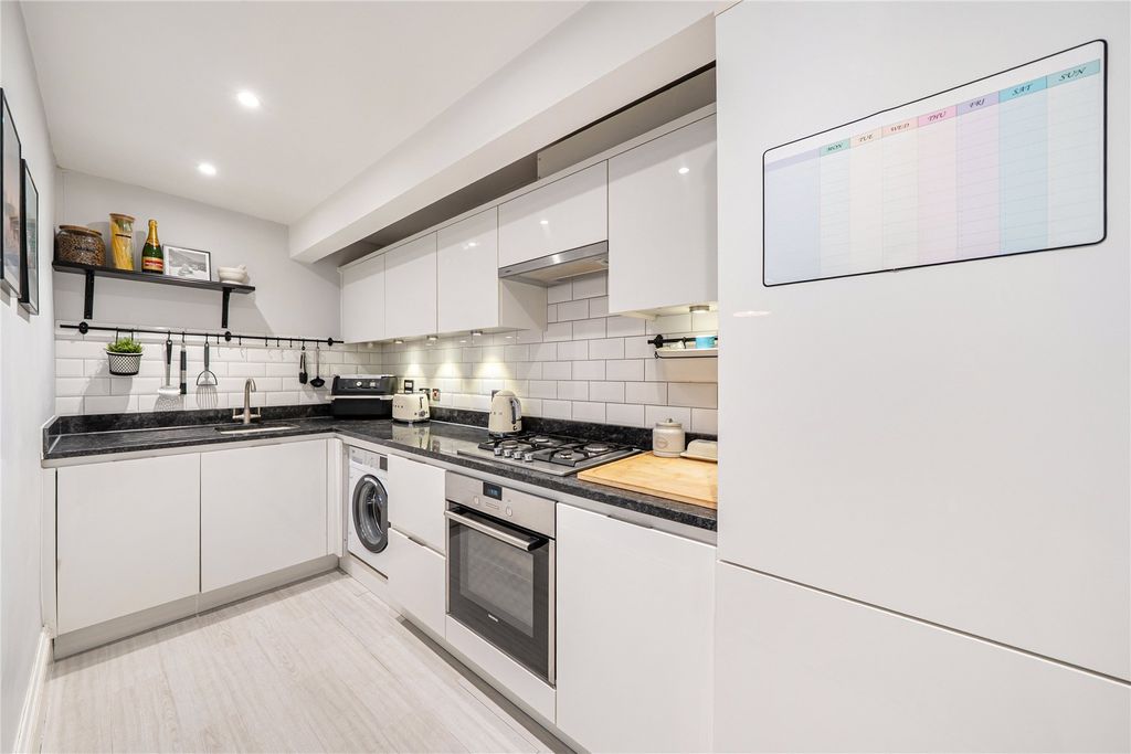 Property photo 2 of 8 Picture No. 08