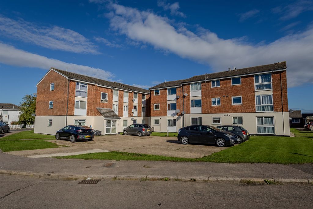 Property photo 1 of 10