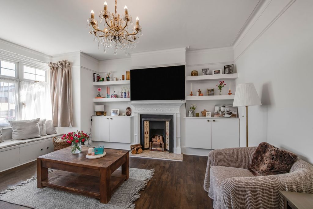 Property photo 3 of 17 Kfh_-_23_Andrews_Lan