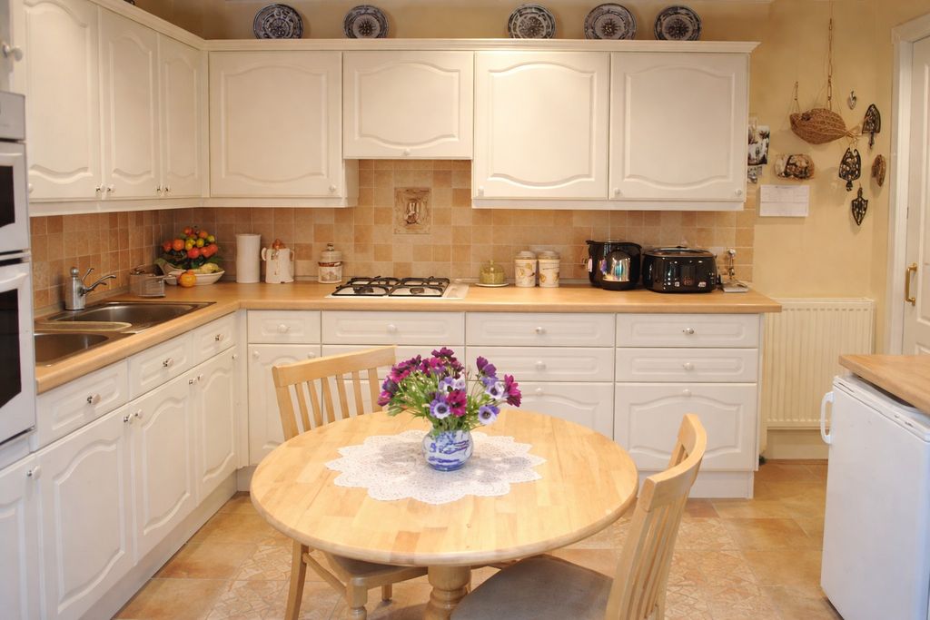 Property photo 2 of 2