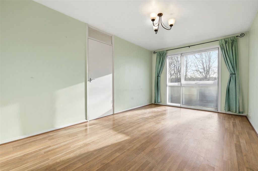 Property photo 3 of 8 Picture No. 08