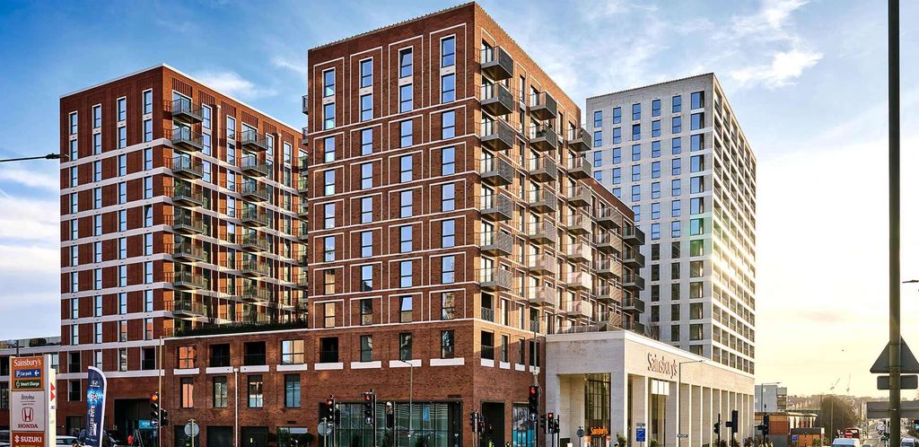 Property photo 1 of 31