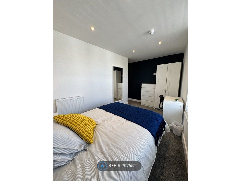 Property photo 2 of 4
