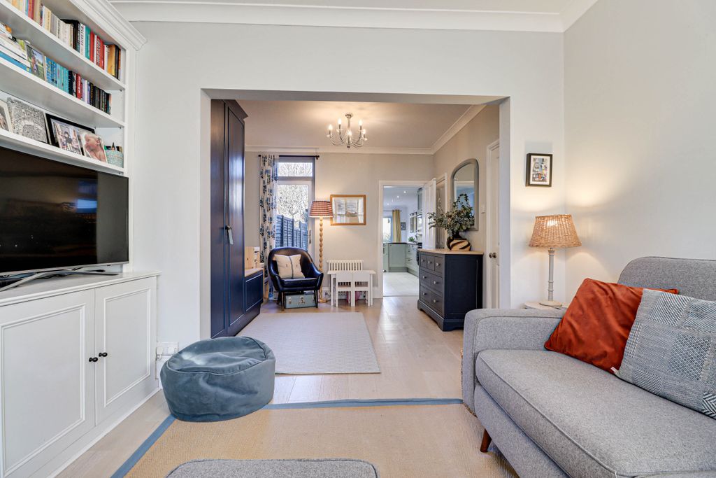 Property photo 3 of 24 Living/Dining Room