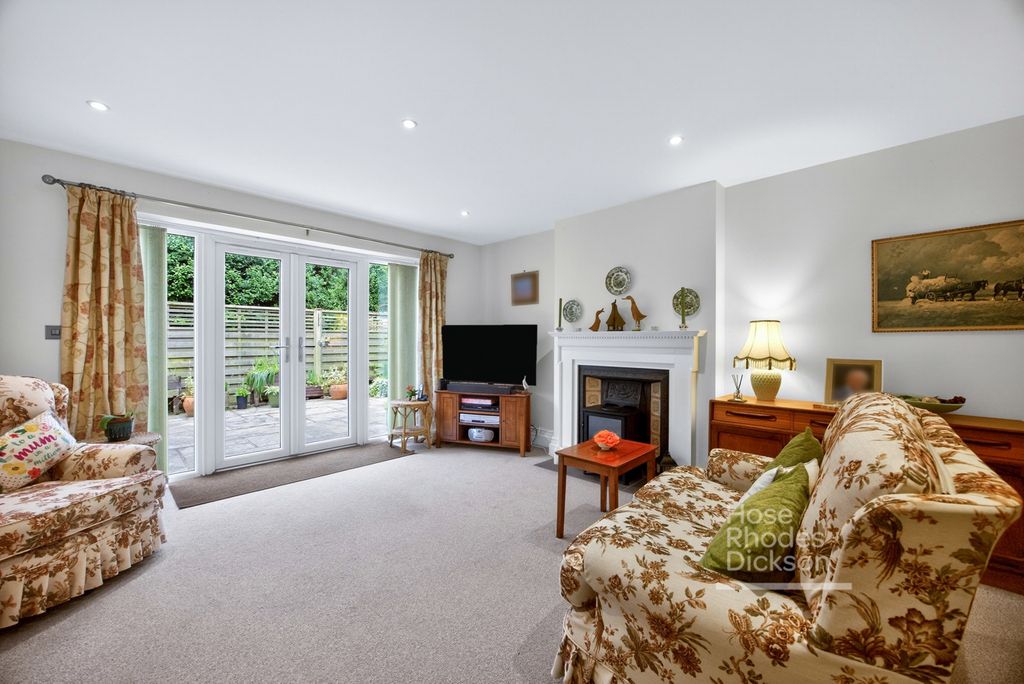 Property photo 1 of 26 Pbox-Img.Jpg