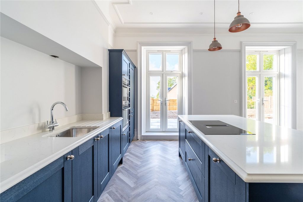 Property photo 3 of 16 Picture No. 40