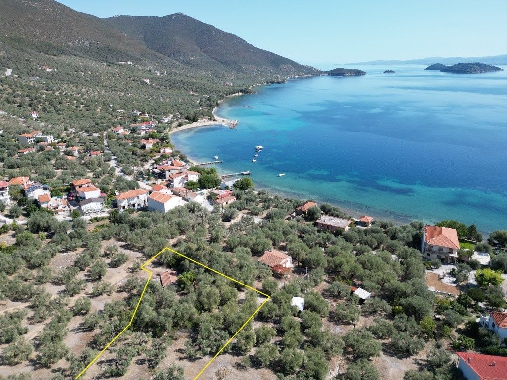 Property photo 2 of 24