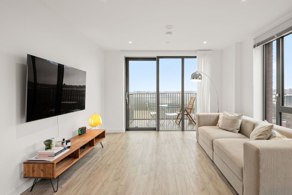 Additional image 10 of 3 bed flat for saleOldfield Lane North, Greenford UB6