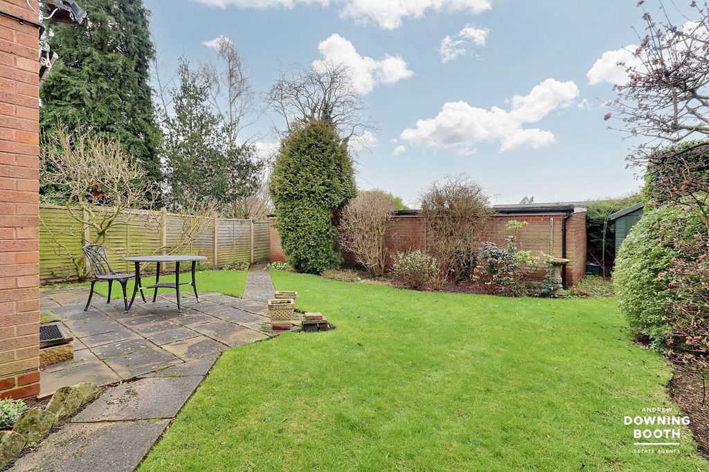 Property photo 2 of 24