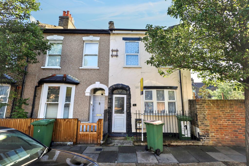 Property photo 1 of 19 1 Eric Road, Forest Gate, London E7 0Az
